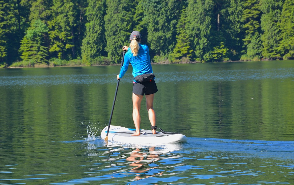 paddling the NRS Earl 6 SUP