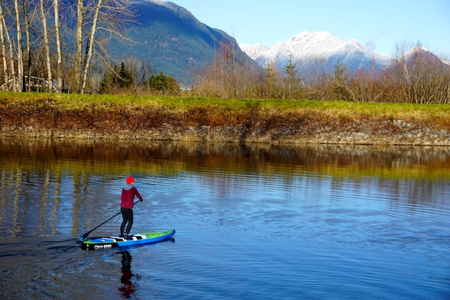 paddling the Airhead SUP Pace