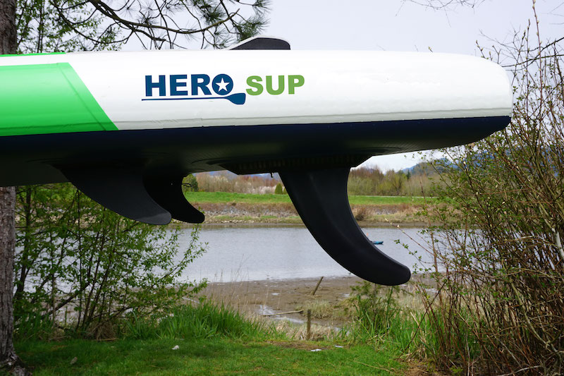 back three removable fins on the Hero SUP Spark