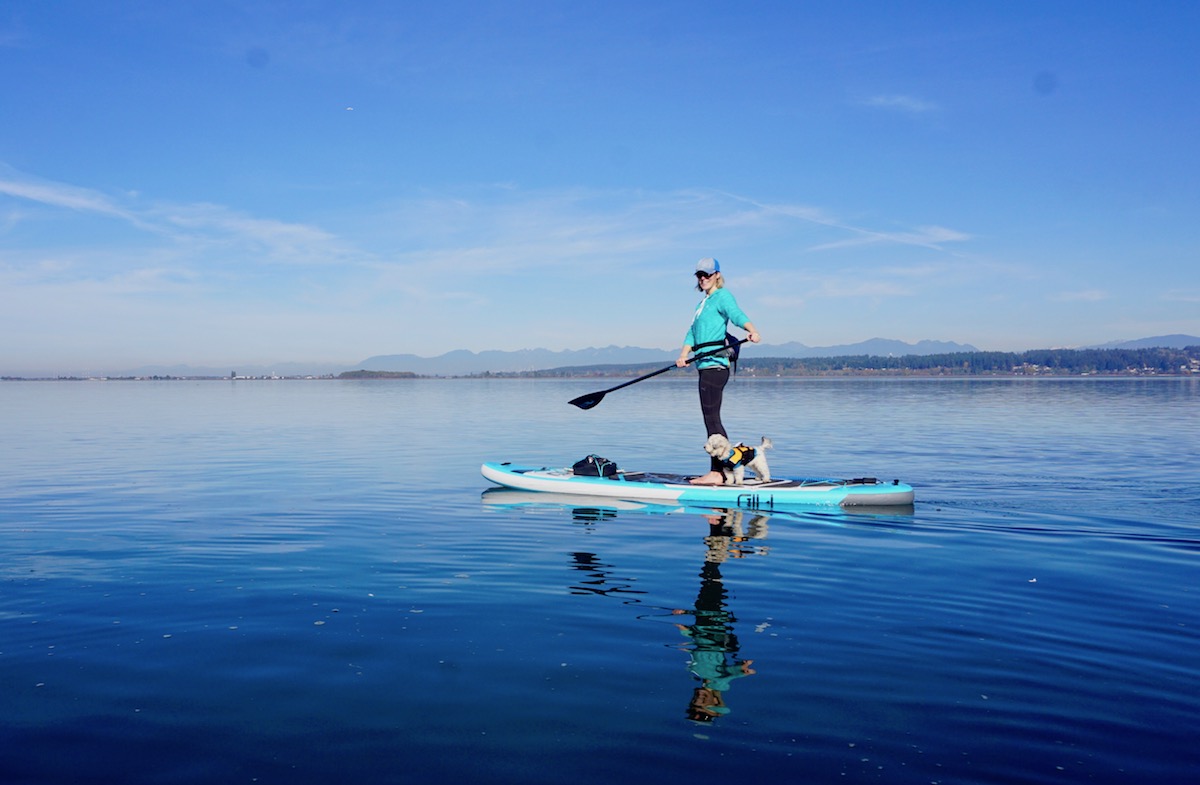 stand up paddle boarding on the Gili Adventure