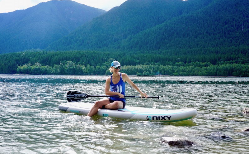 hanging out on the 2019 Nixy Huntington inflatable stand up paddle board