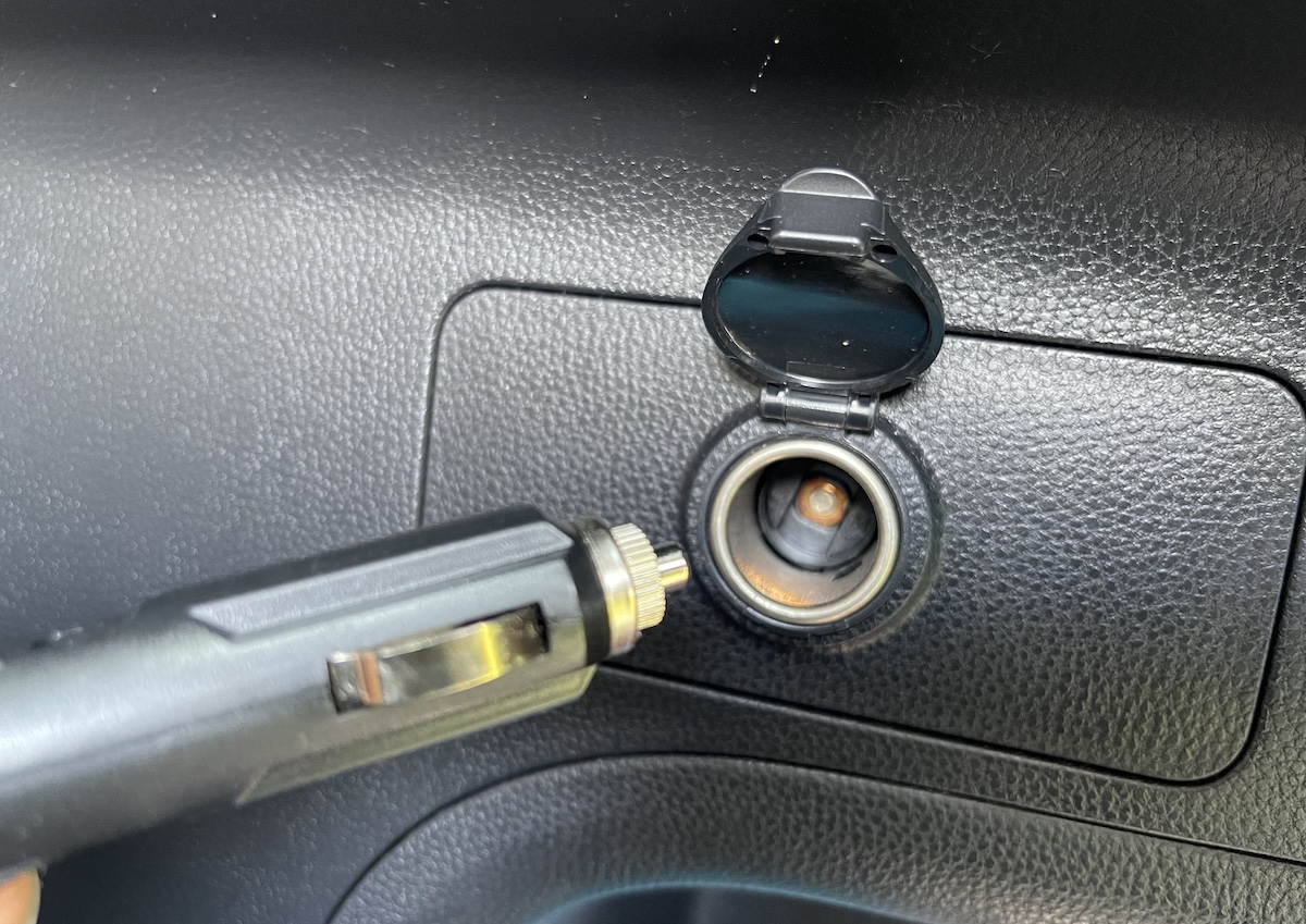 12V DC Connector for Shark electric pump