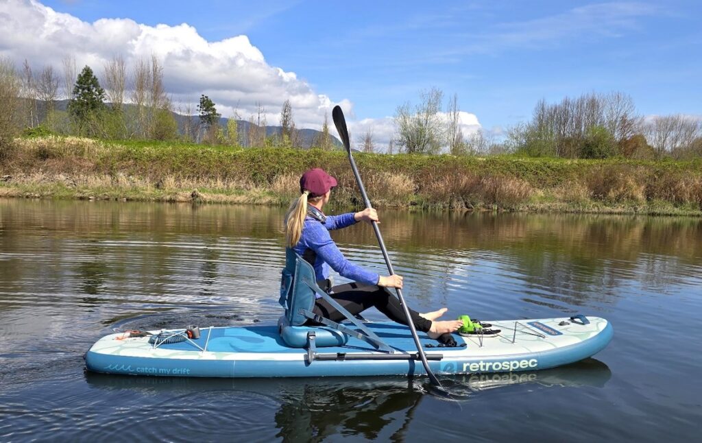 Paddling the Retrospec Weekender Plus hybrid SUP kayak